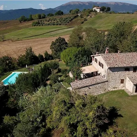 Stone Villacasale, View, Pool, Bbq, Ac Ensuite Bedroom Dom wakacyjny