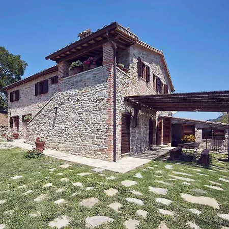 Dom wakacyjny Stone Villacasale, View, Pool, Bbq, Ac Ensuite Bedroom